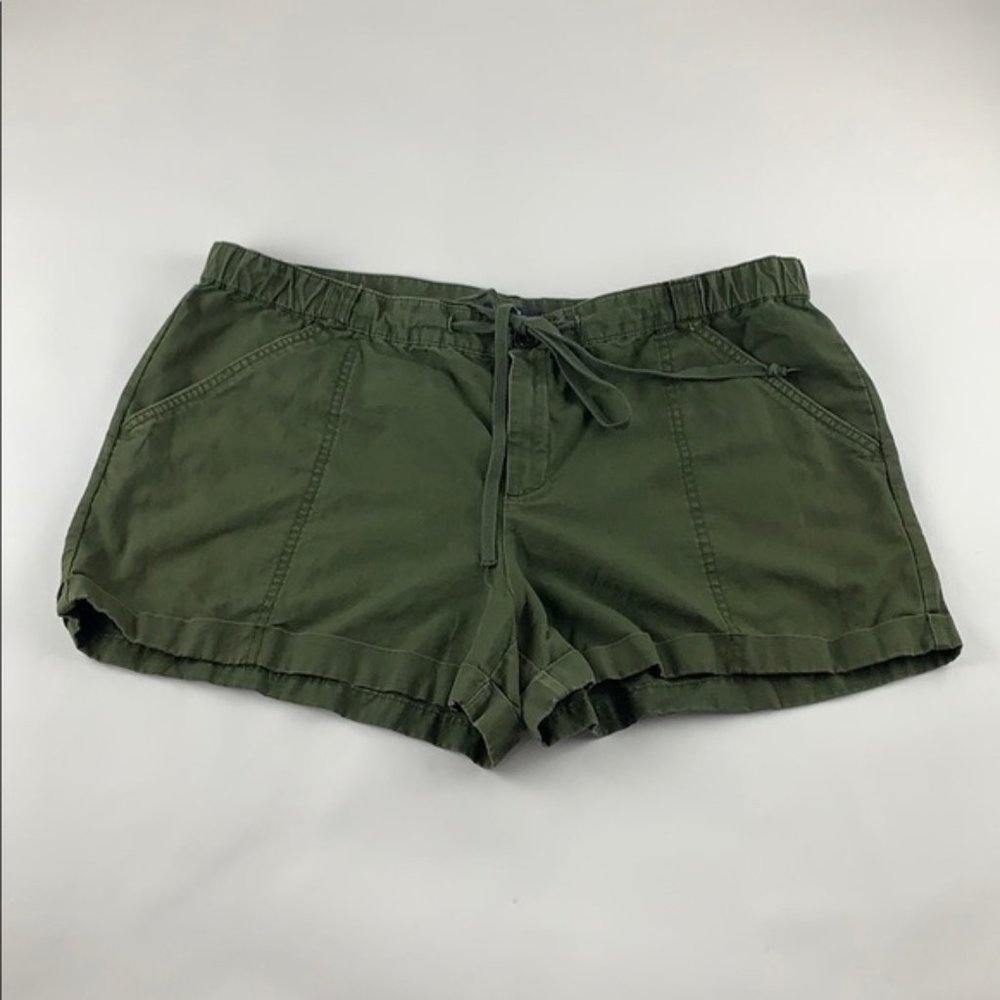 GAP Olive Green Drawstring Women's Shorts